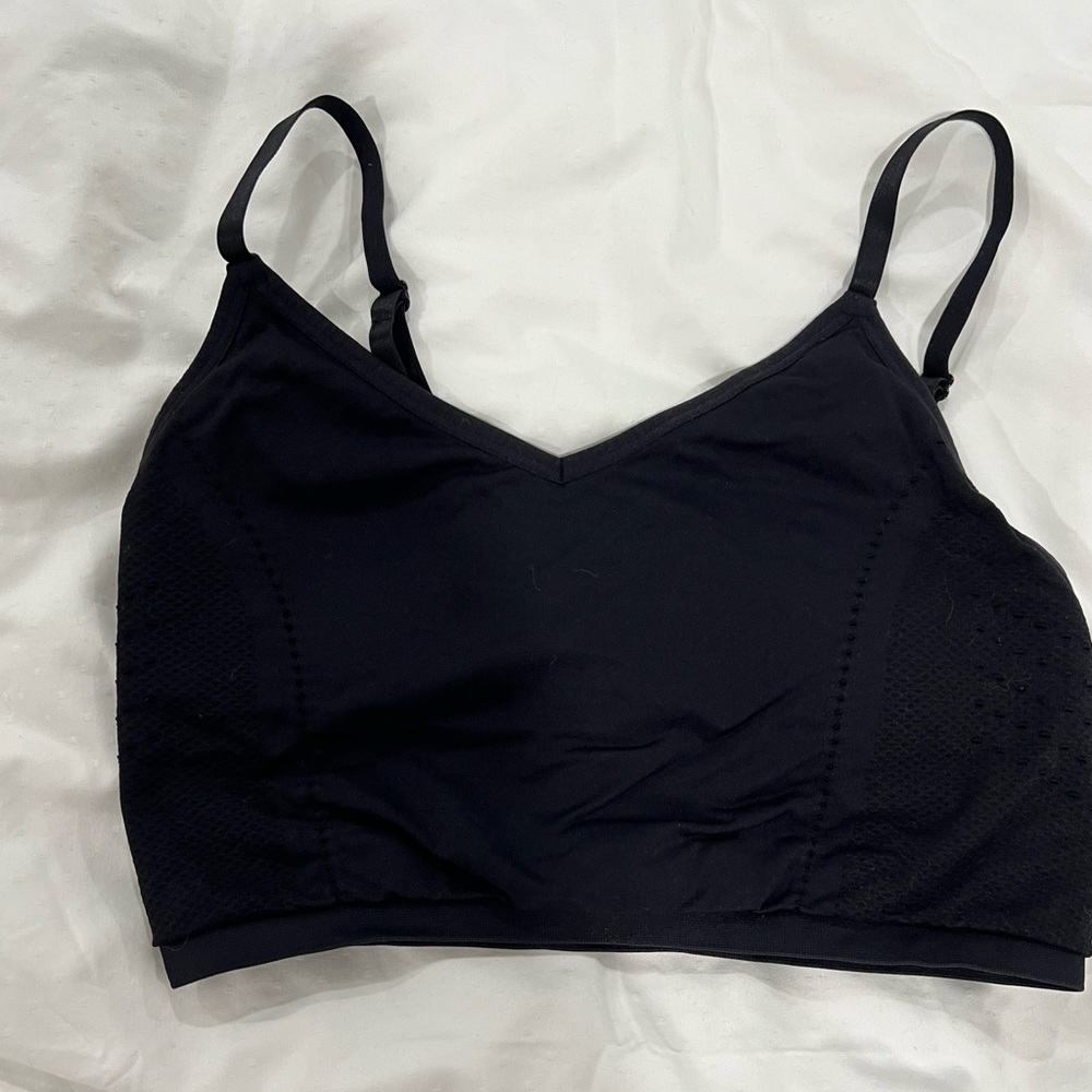 Black Medium Support Sports Bra